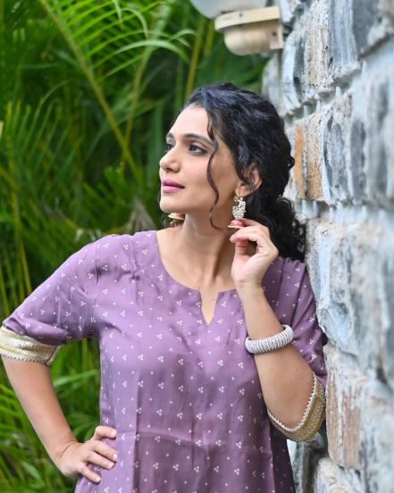 Urmila Kothare Saree Look