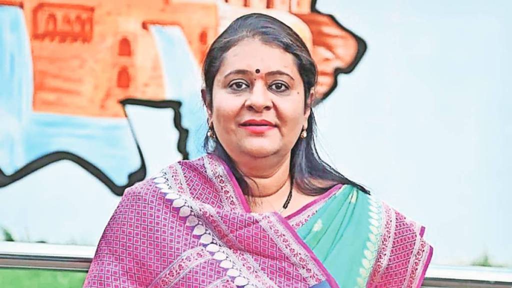 archana patil have large amounts of gold archana patil have large amounts of gold