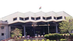 nashik municipal schools semi english marathi news