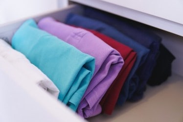 why are naphthalene balls kept with clothes to be put away how do you use naphthalene balls in a wardrobe
