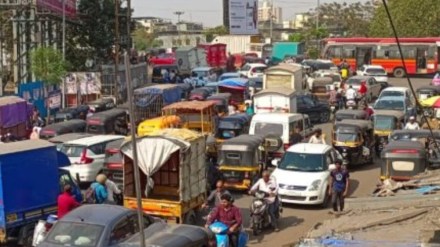 heavy traffic in patri pool area in kalyan heavy traffic in patri pool area in kalyan