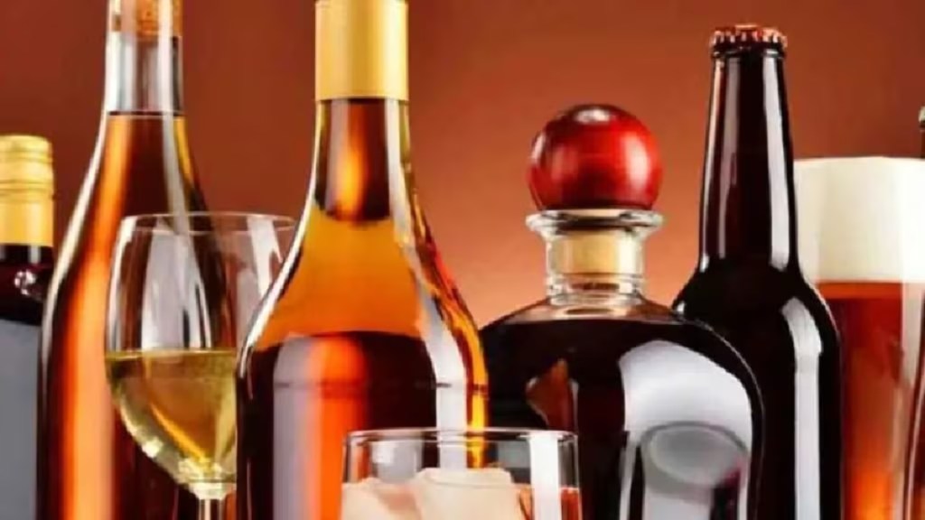 nashik, one man Arrested, Smuggling Liquor, Worth 66 Lakh, from Goa, smuggling Liquor from Goa, nashik Smuggling Liquor, nashik news, crime news, nashik, one man Arrested, Smuggling Liquor, Worth 66 Lakh, from Goa, smuggling Liquor from Goa, nashik Smuggling Liquor, nashik news, crime news,