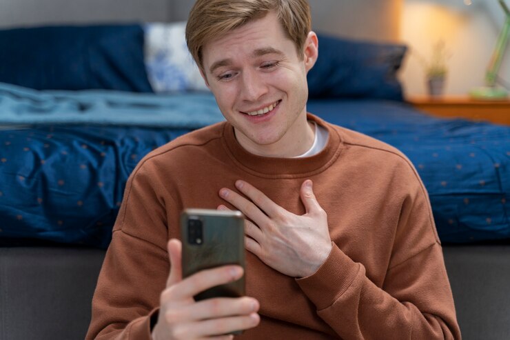 do not make these silly mistakes while searching of life partner online