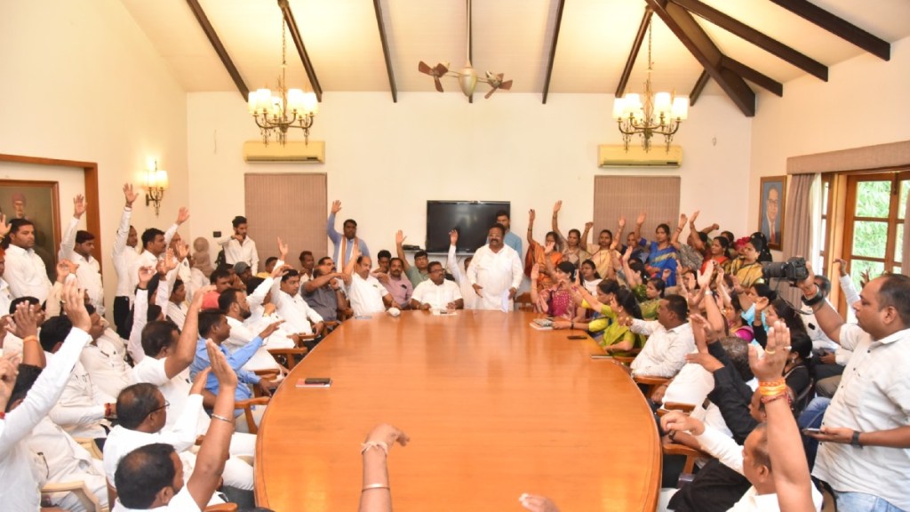 NCP politician Chhagan Bhujbal pulled out of Nashik LS race
