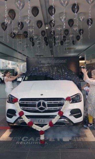 sai tamhankar bought new luxurious mercedes benz