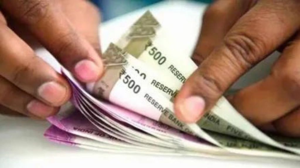 Salary of West Vidarbha Higher Education Department employees finally deposited