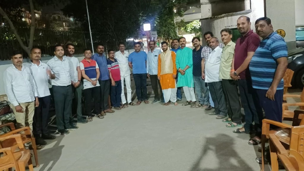 panvel, water shortage, water shortage in Karanjade, Karanjade, water shortage on gudhipadwa, protest for water shortage, Karanjade citizens, panvel citizens, marathi news, panvel, water shortage, water shortage in Karanjade, Karanjade, water shortage on gudhipadwa, protest for water shortage, Karanjade citizens, panvel citizens, marathi news,