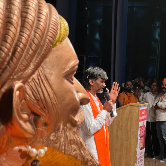 manoj jarange patil on devendra fadanvis