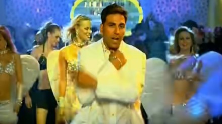 Akshay kumar movie with 15 heroines