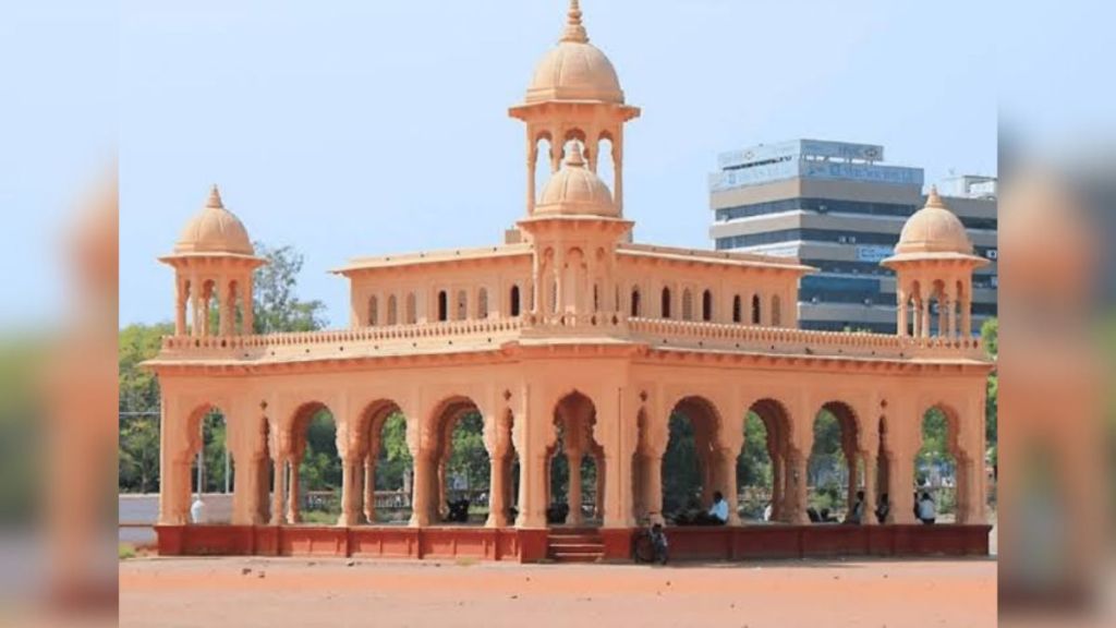 Collector opened Kasturchand Park after petition was filed in the court