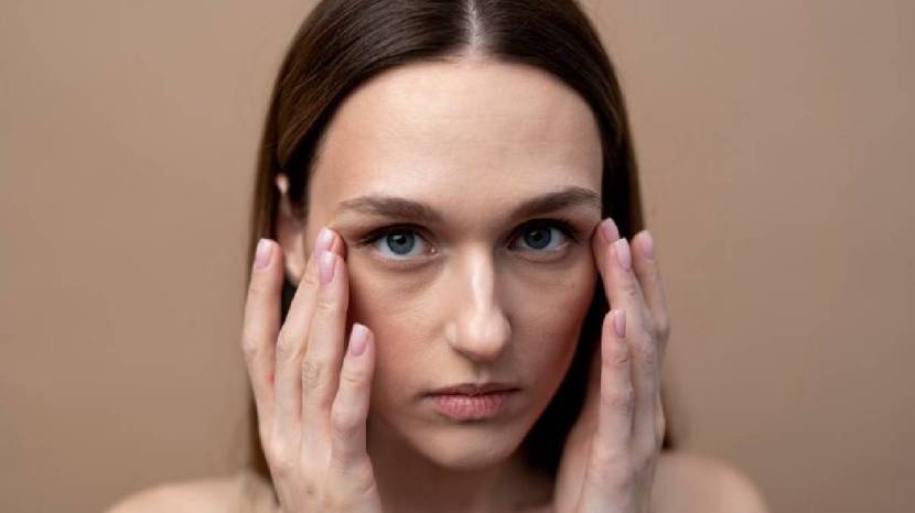 Benefits of Rubbing Banana Peels on Face