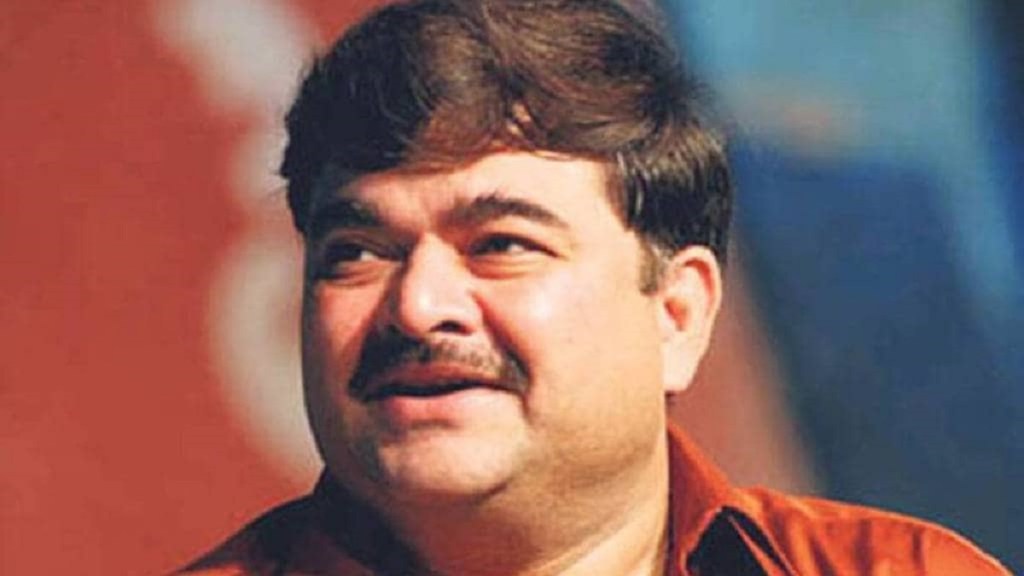 Damodar theater, fast, actors,