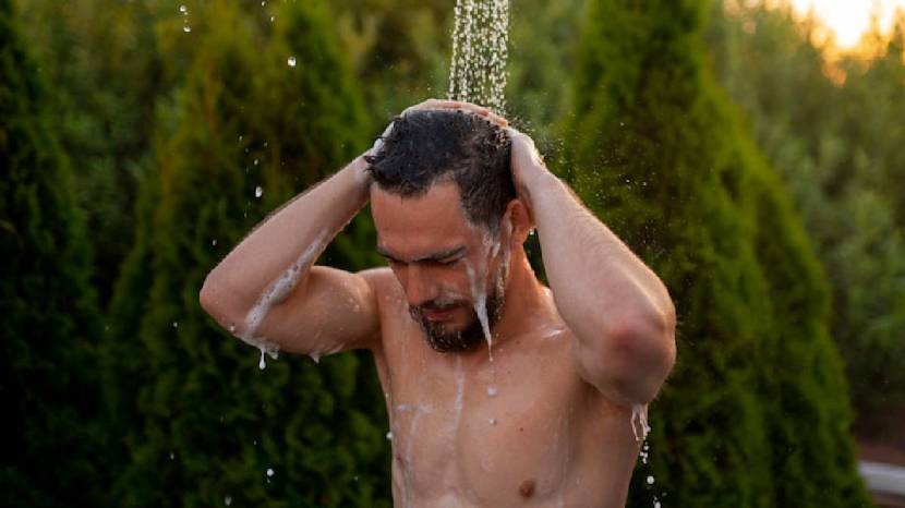 Experts Answer Why You Should Take Shorter Showers During A Heatwave