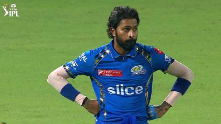 Hardik Pandya banned from 1st match of ipl 2025