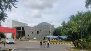 children are visiting to the Pimpri-Chinchwad Science Park and Planetarium in summer vacation