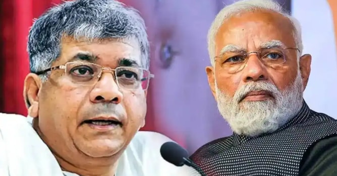 Prakash Ambedkar slams Narendra modi