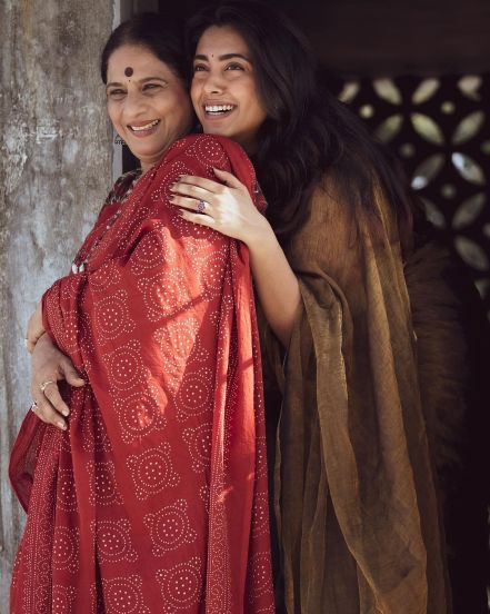 Shubhangi Gokhale Sakhi Gokhale Photoshoot