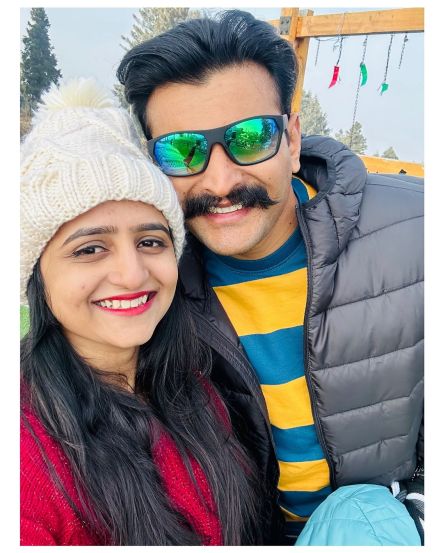 Sumeet Pusavale Wife Monika
