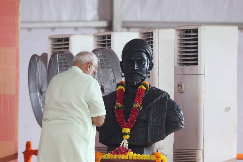 narendra modi mumbai sabha