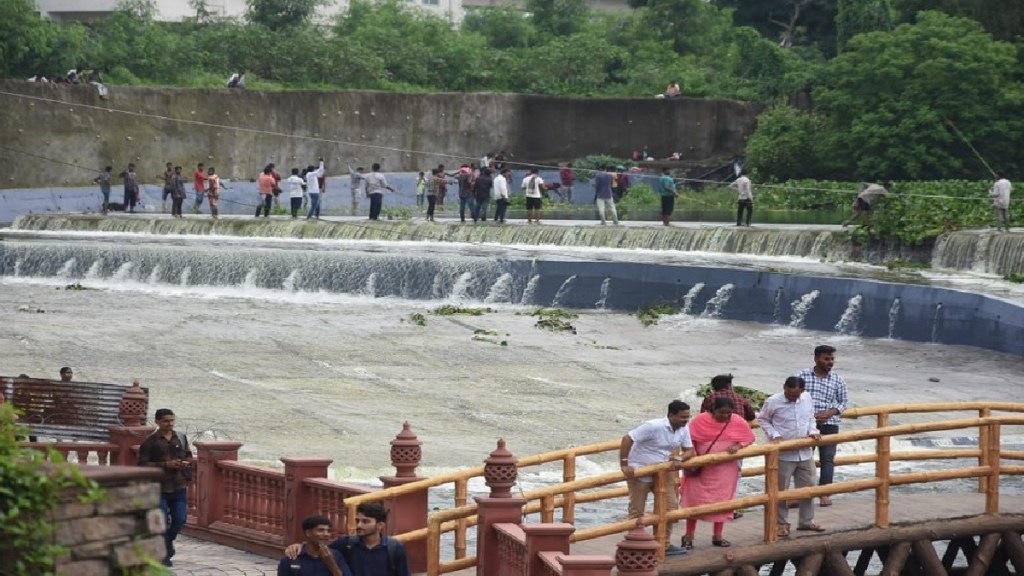 nagpur, Ambazari Lake Flood Relief Efforts, Ambazari Lake, Flood Relief Efforts, Administrative Inaction, nag river, Administrative Inaction in Ambazari Lake, Nagpur news, Nagpur ambazari lake,