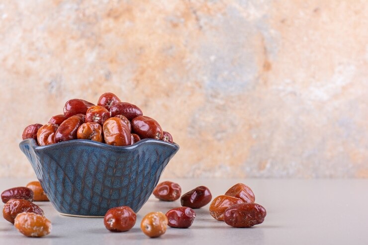 benefits-of-dates-in-skin-care-routine