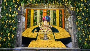 dagdusheth Ganpati marathi news, maha naivedya of 11 thousand mangoes marathi news