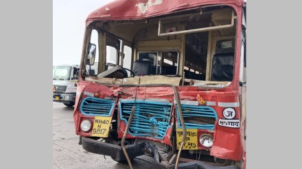 nashik pimpalgaon toll plaza accident