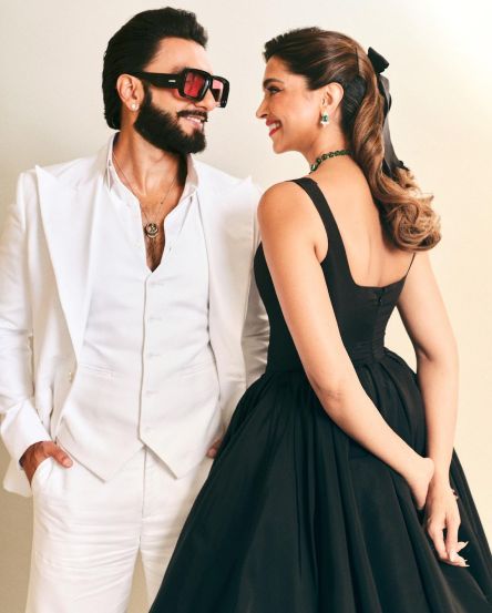 Deepika Padukone baby bump photos in yellow dress went viral