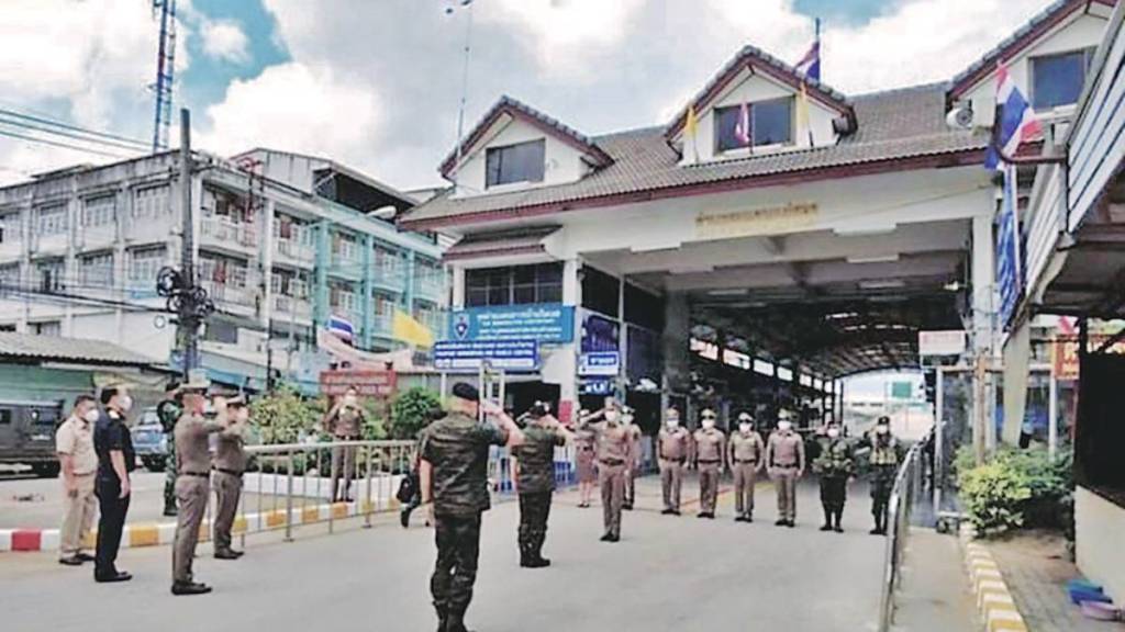 military conflict with insurgent groups in myanmar