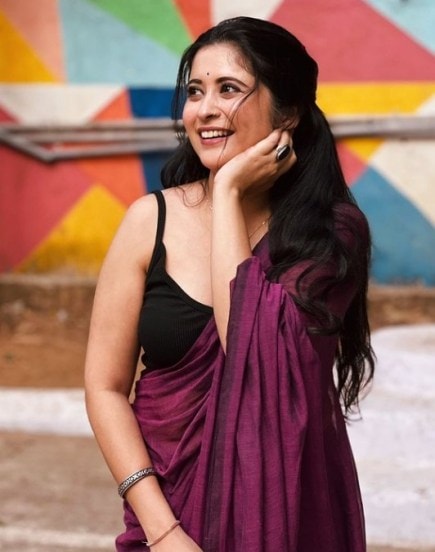 tula pahate re fame gayatri datar comeback on television