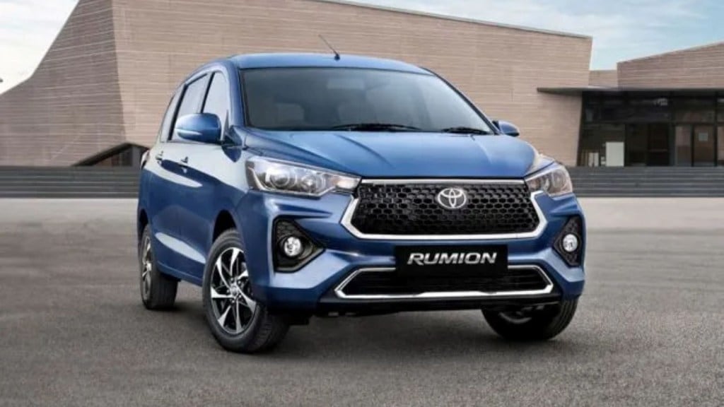 Cheapest 7 seater cars, top 5 cheapest 7 seater cars, 7 seater cars list