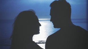 Imran khan girlfriend Lekha Washington shared first romantic photo of them on social media