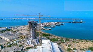 India signs deal with Iran to run Chabahar port