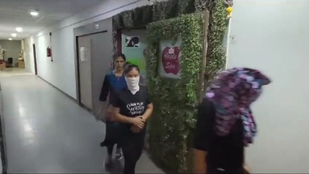 raid on spa center operating prostitution business in elite Pimpale Saudagar Rescue of two women