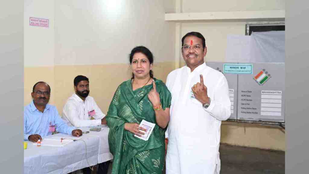 MP Srirang Barne, voting, MP Srirang Barne did voting, Confident of Victory, Expects Record breaking Win, Maval Lok Sabha Constituency, pune lok sabha constituency, lok sabha 2024, election 2024, MP Srirang Barne, voting, MP Srirang Barne did voting, Confident of Victory, Expects Record breaking Win, Maval Lok Sabha Constituency, pune lok sabha constituency, lok sabha 2024, election 2024,