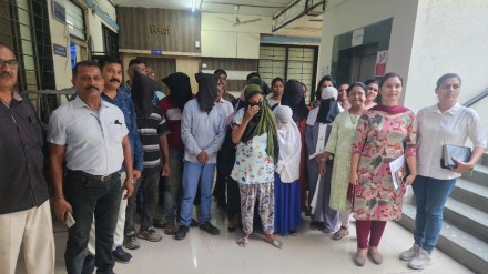 mother along with nine brokers arrested for attempts to sell three month old baby for Rs 1 5 lakh