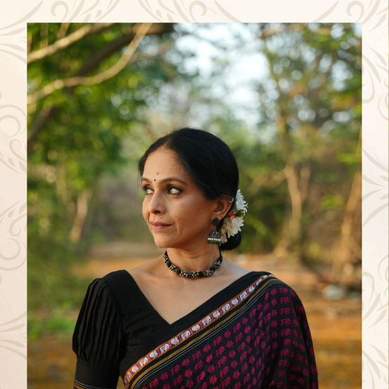 Aishwarya Narkar Hati Mor Cotton Khun Saree