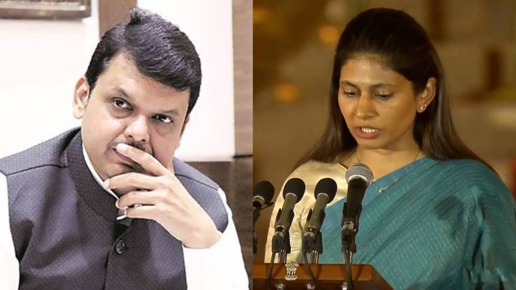 Thackeray Group Criticized Devendra Fadnavis