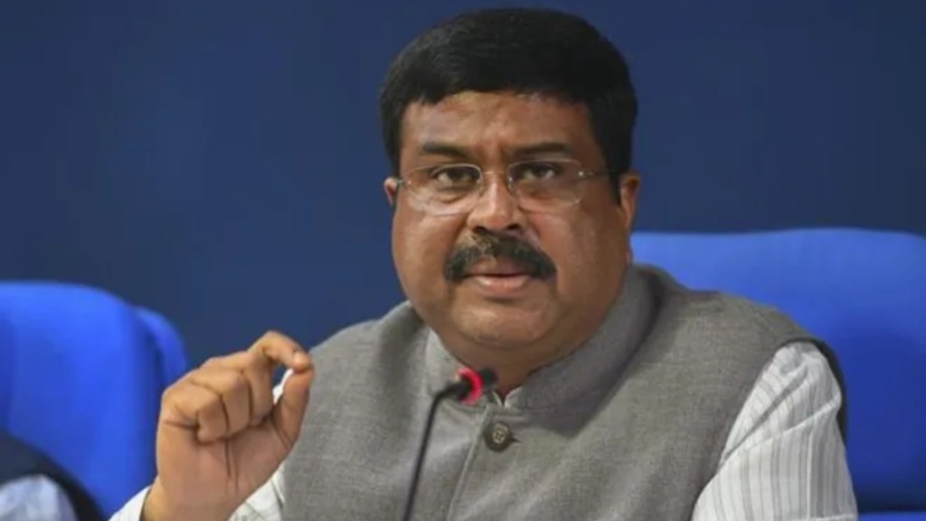 Education Minister Dharmendra Pradhan Meets NEET Aspirants