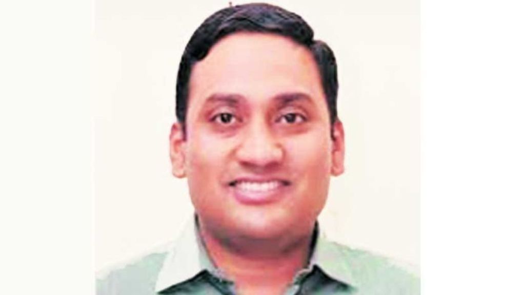 Dr. Praveen Gedam as Nashik Divisional Commissioner