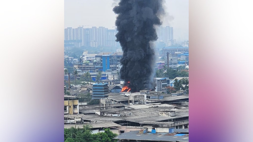 A case has been filed against the administration of Indo Amines Company in Dombivli for damaging public property A case has been filed against the administration of Indo Amines Company in Dombivli for damaging public property