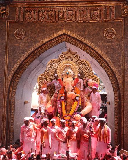 Lalbaugcha Raja Ganesh Muhurat Puja