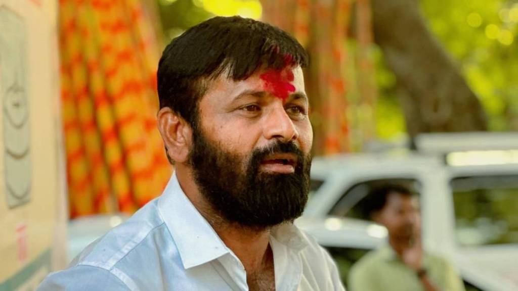 Laxman Hake