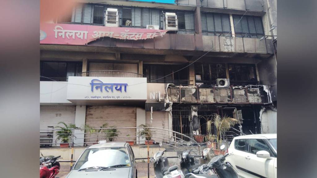Pune, fire, sadashiv peth,