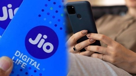 Reliance Jio provides offers a range of prepaid data booster plans to keep users connected without interruptions checkout list