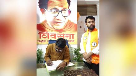 “…तर दगडालाही शेंदूर फासून लढण्याची तयार ठेवा,” खासदार अरविंद सावंत यांचे शिवसैनिकांना आवाहन; म्हणाले, “मातोश्रीचे आदेश…” (छायाचित्र - लोकसत्ता टीम/ग्राफिक्स)