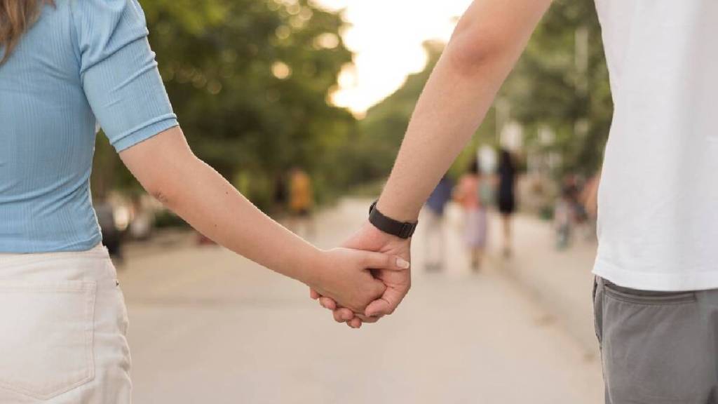 girl found love not on dating or matrimonial platforms but on Reddit after boy from India DMs with an interesting text must read