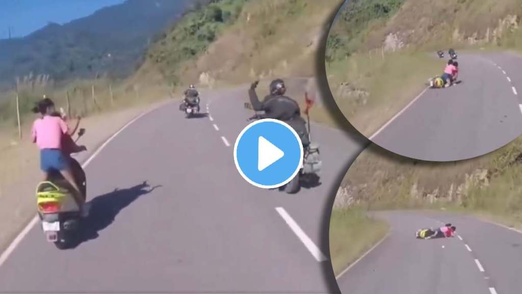 horrible road accident two girls started stunt on scooty without helmet accident video viral