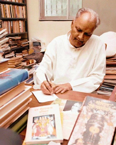 श्रीविठ्ठल - एक महासमन्वय या संशोधनपर ग्रंथाचे लेखक प्रख्यात संशोधक रा. चिं. ढेरे' | Pandharpur vitthal mandir Vishnu ancient idols myths and facts
