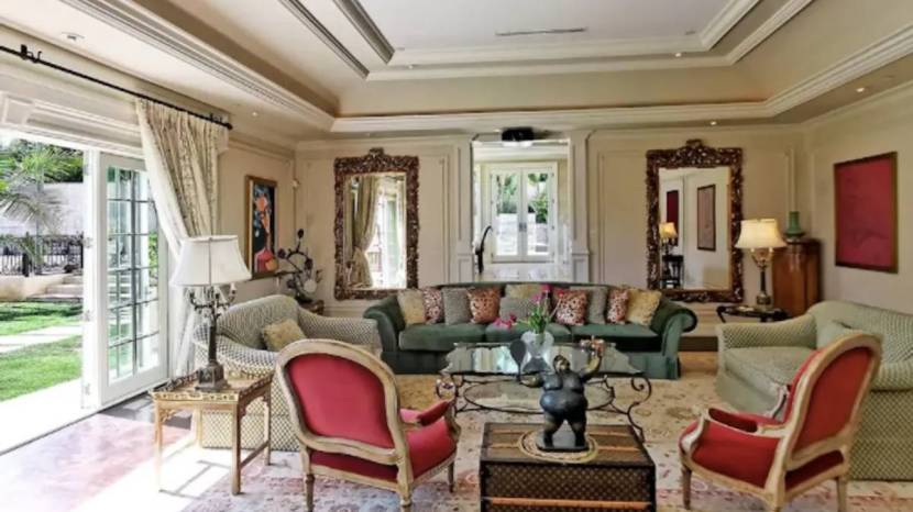 Shahrukh Khan Beverly Hills Mansion